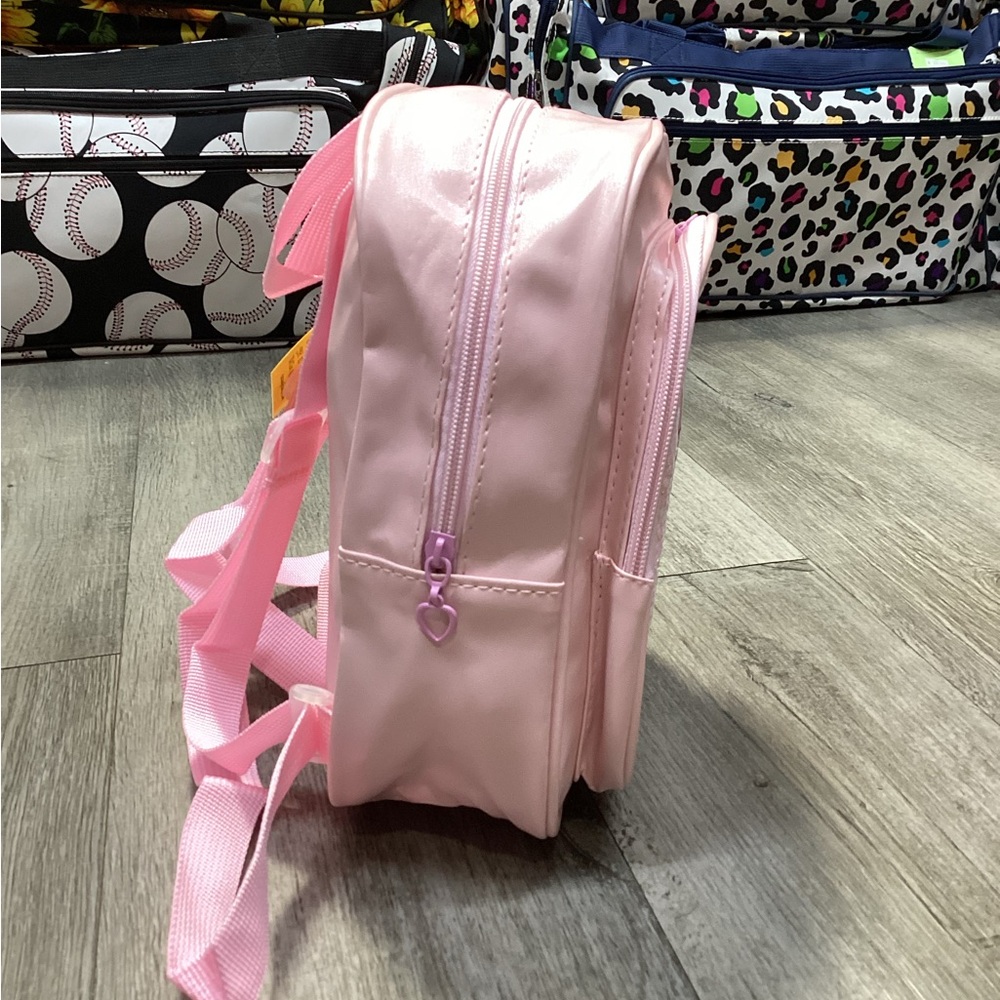 Mini Hello Kitty Backpack - Picture 2 of 3